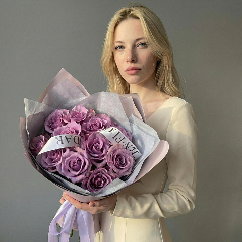 11 Сиреневая Роза "Найтингейл" (Кения) 40 см